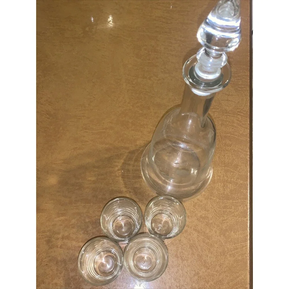 Vintage Anchor Hocking Etched Glass Decanter Set 4 glasses 3” Tall